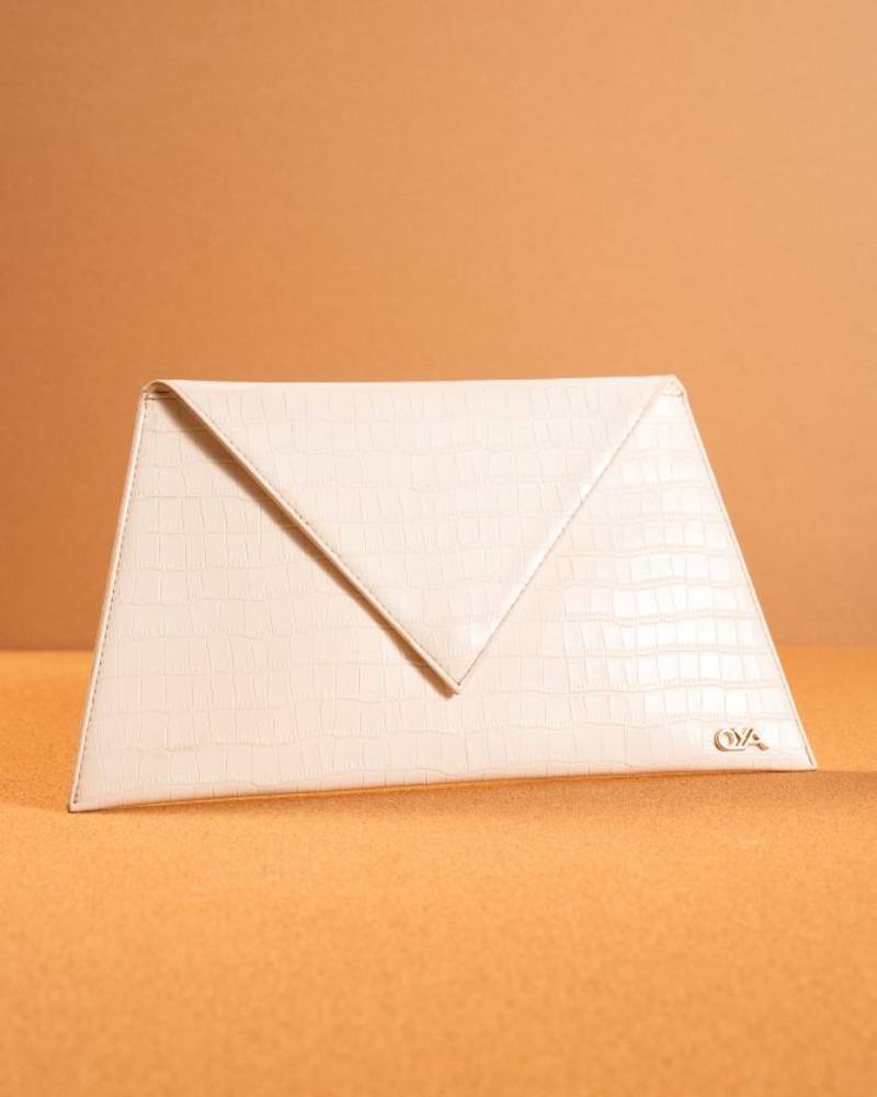 Envelope clutch