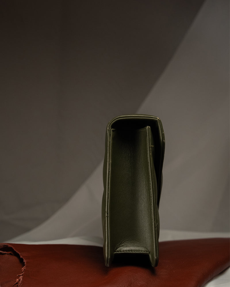 Box Clutch